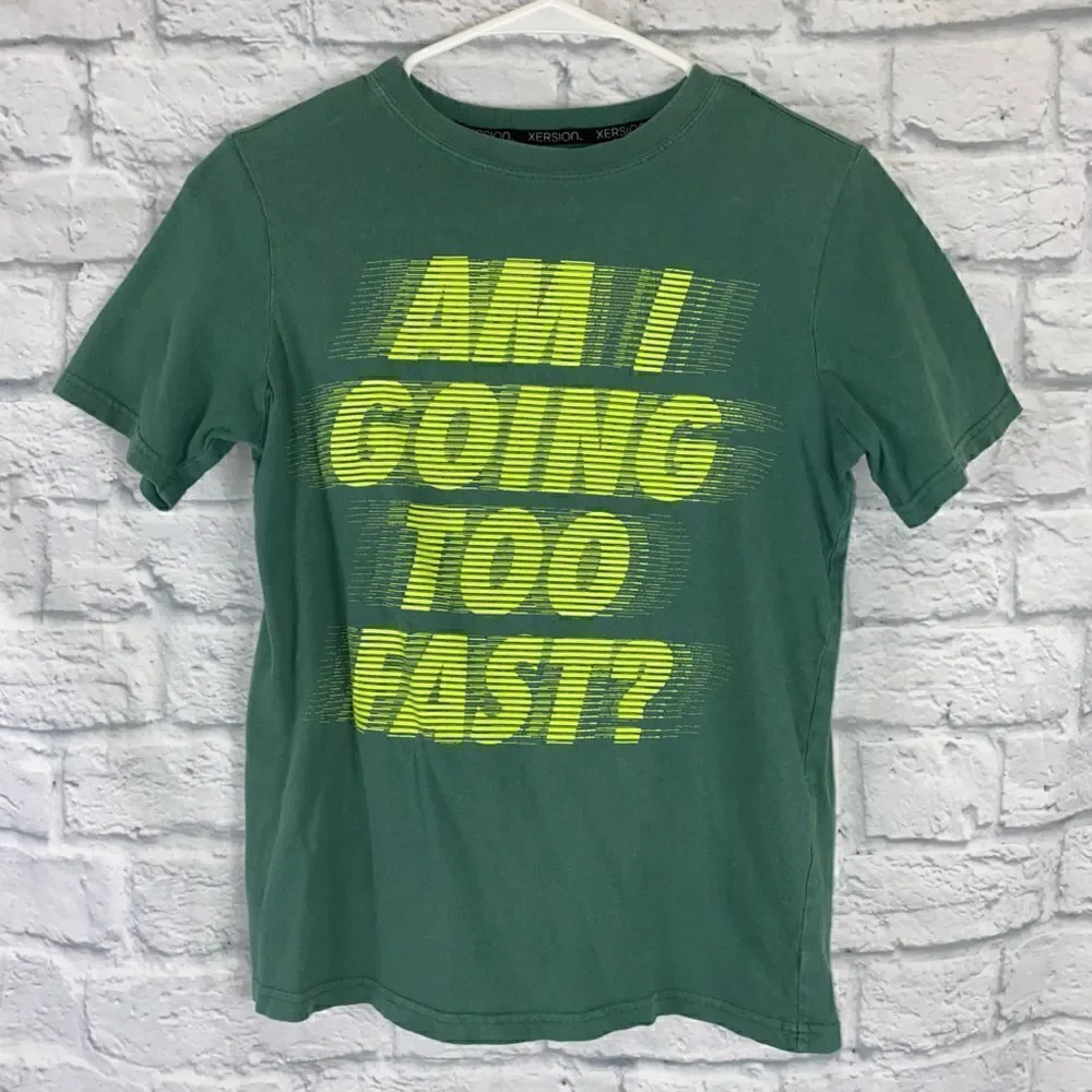 Xersion graphic print t-shirt green sz L youth